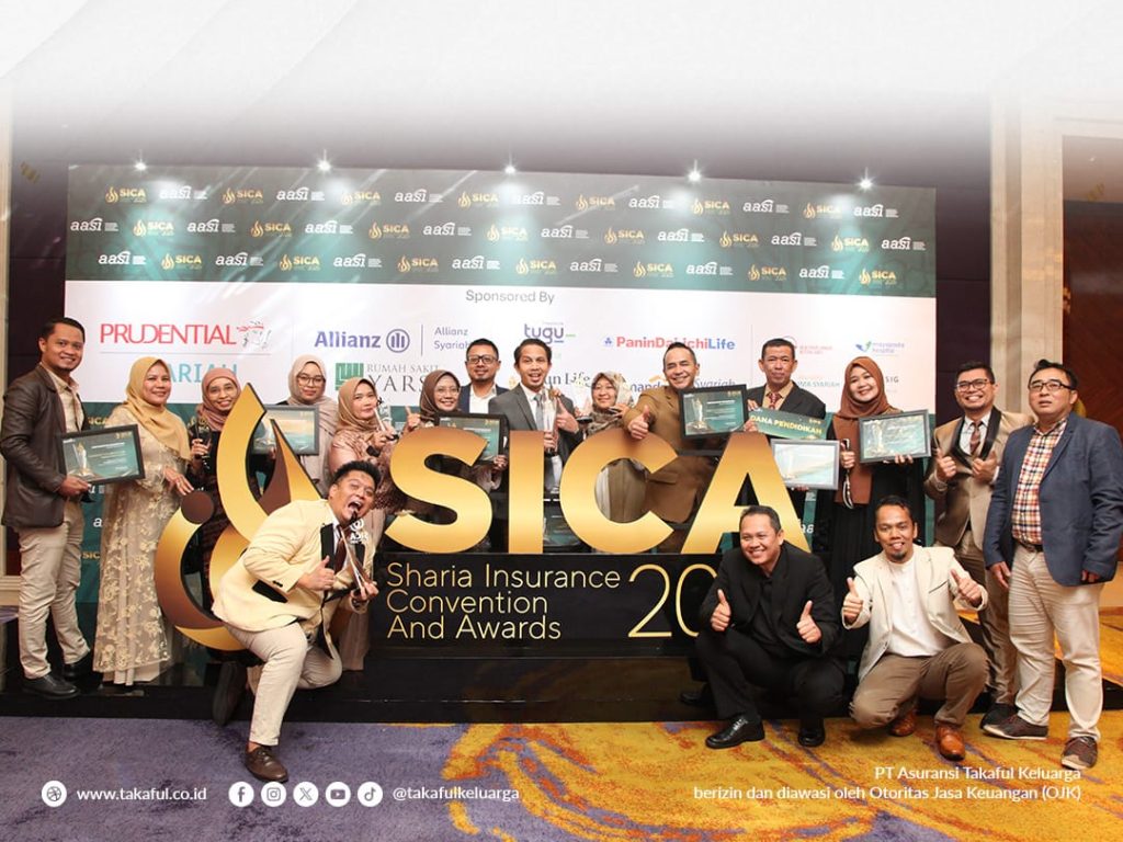 Takaful Keluarga berpartisipasi dalam Sharia Insurance Convention and Awards (SICA) 2025 yang diselenggarakan oleh Asosiasi Asuransi Syariah Indonesia (AASI) pada 7 Agustus 2025 di The Raffles Jakarta. Acara tahunan ini bertujuan untuk meningkatkan pengetahuan sekaligus memberikan apresiasi kepada para tenaga pemasar asuransi syariah berprestasi dari seluruh Indonesia.